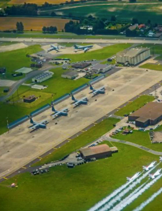 US RAF Station Taxi